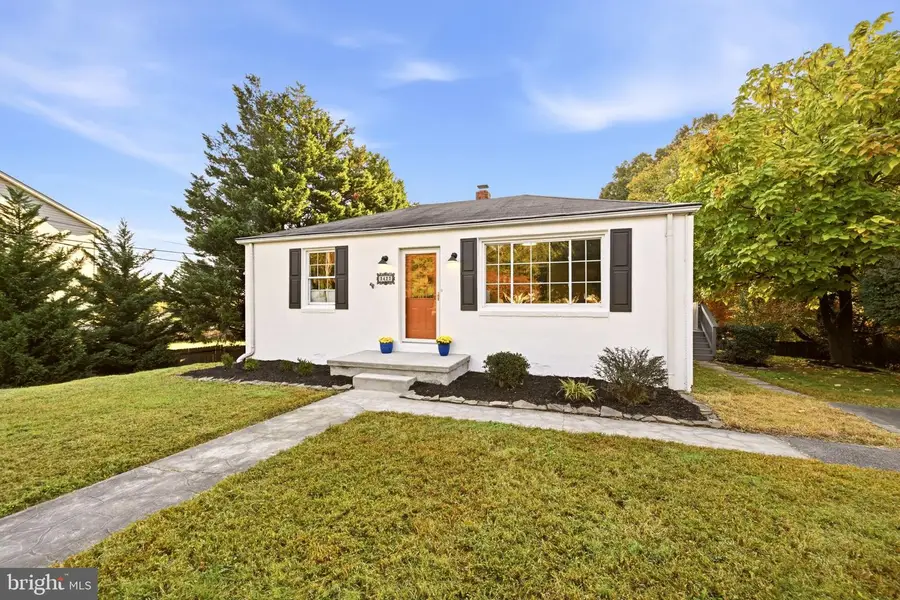 3423 Ayers Dr, Alexandria, VA 22309 - #2