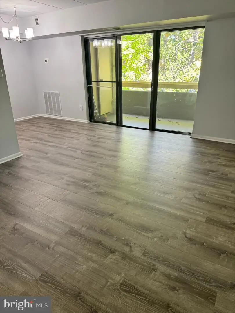 2301 Freetown Ct #12c, Reston, VA 20191 - #3