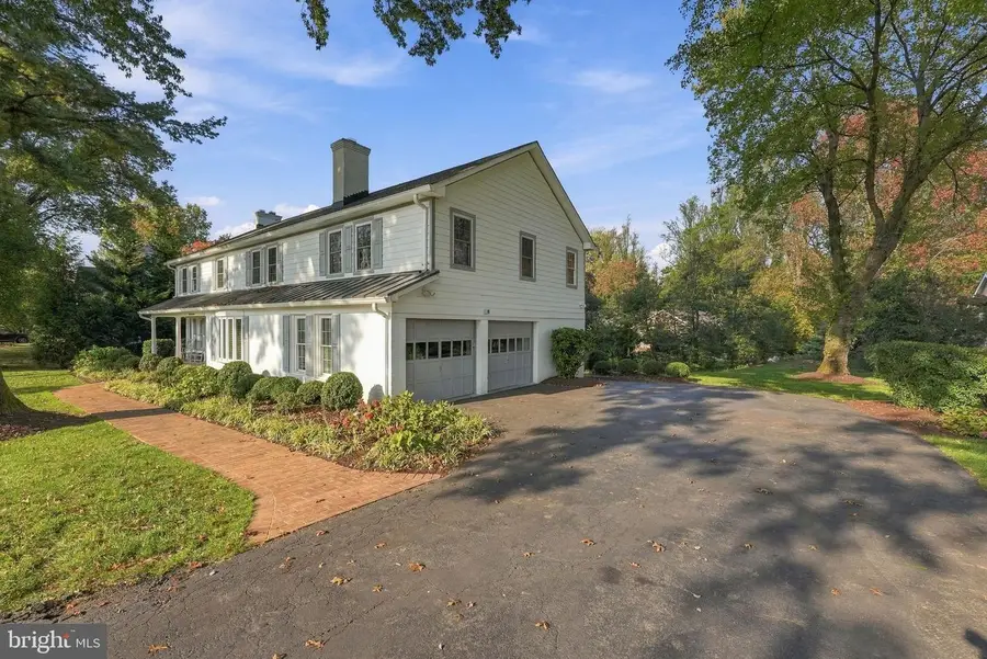 8300 Weller Ave, McLean, VA 22102 - #3