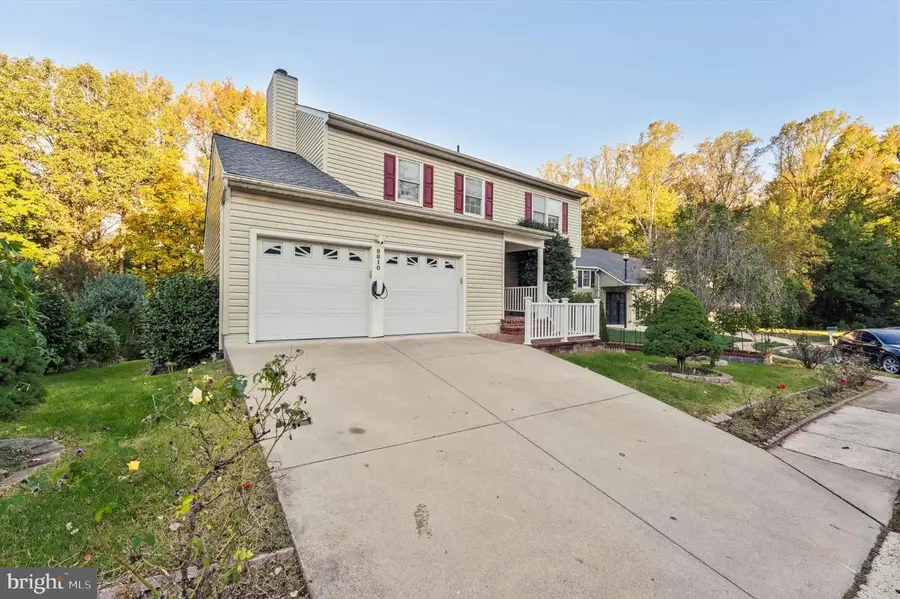 8810 Moverly Ct, Springfield, VA 22152 - #2