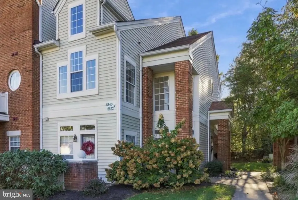 6842 Brindle Heath Way #222, Alexandria, VA 22315 - #1