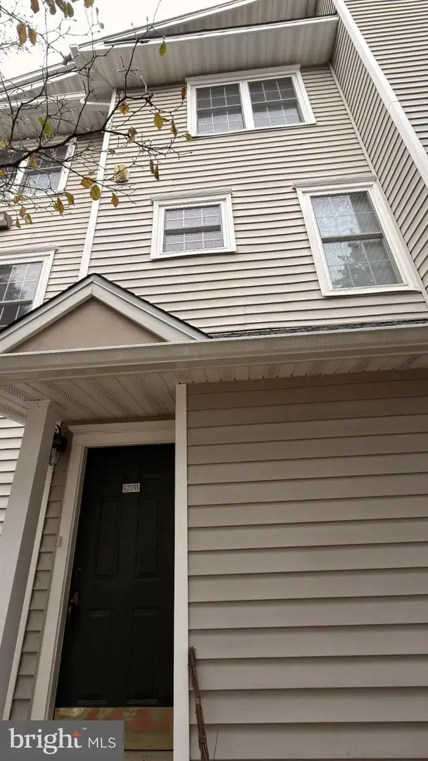 12733 Fair Briar Ln, Fairfax, VA 22033 - #2