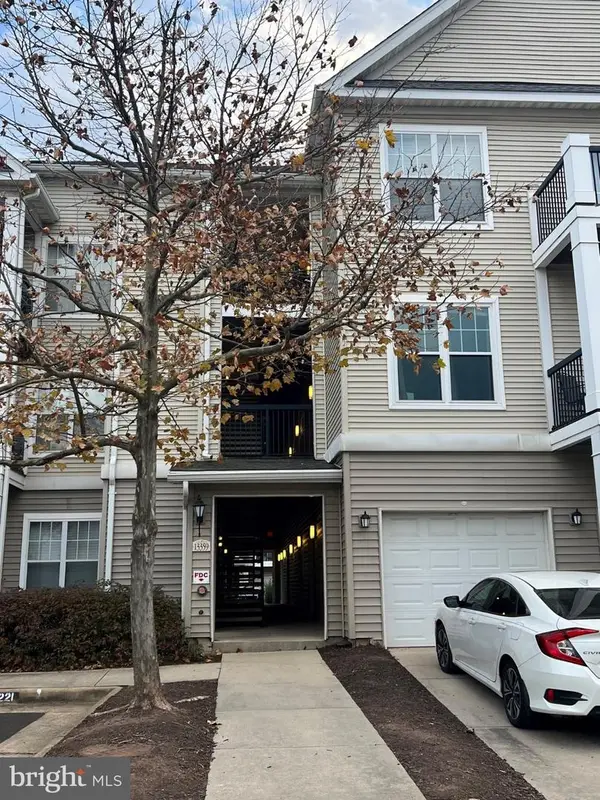 13359 Connor Dr #j, CENTREVILLE, VA 20120