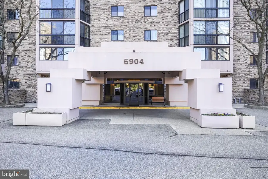5904 Mount Eagle Drive Dr #107, Alexandria, VA 22303 - #2