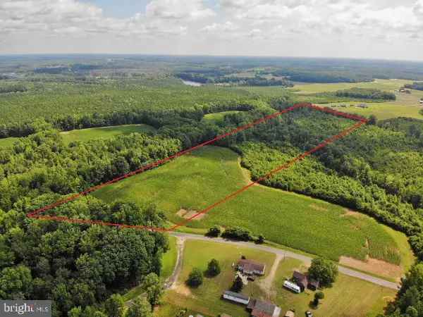 Fish Rd, EMPORIA, VA 23847