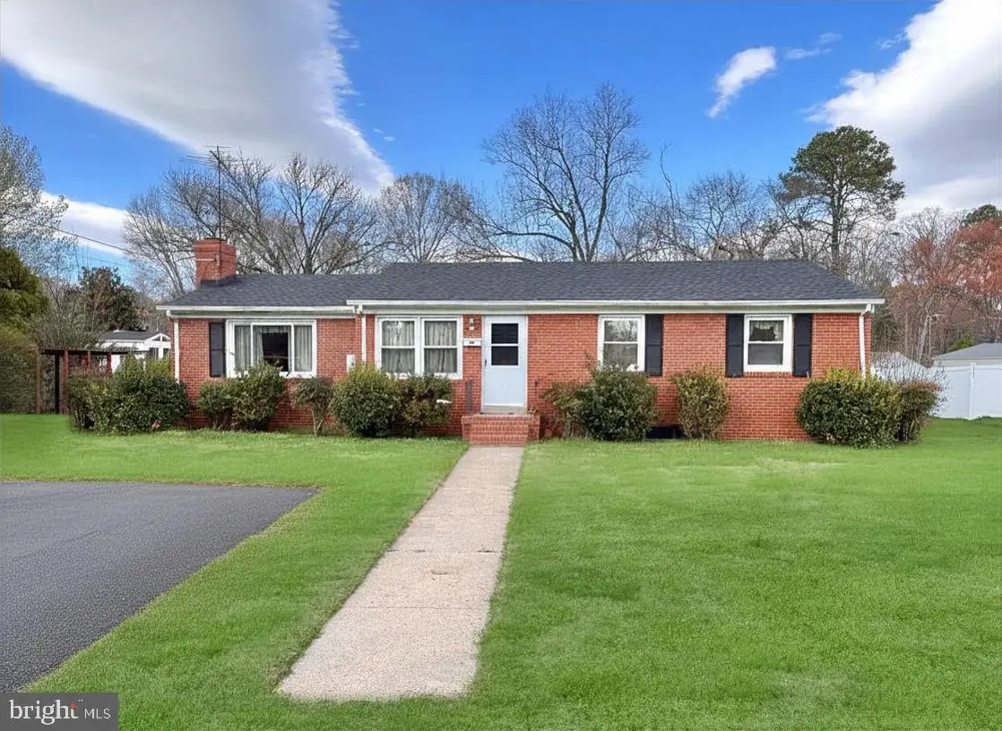 408 Wesley St, Ashland, VA 23005 - #1