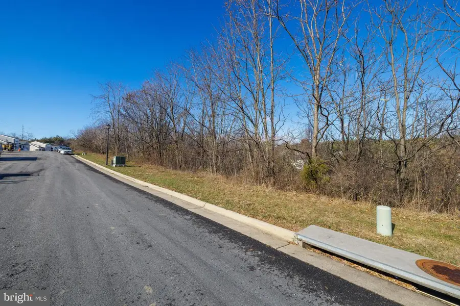 2112 Willow Hill Dr, Harrisonburg, VA 22801 - Image #3