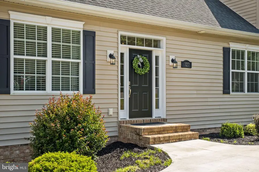 327 Blue Stone Hills Dr, Harrisonburg, VA 22801 - #2