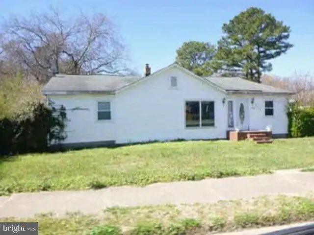 2713 N Armistead Ave, Hampton, VA 23666 - #1