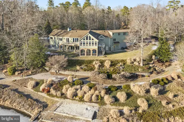 3535 Meadow Rd, SANDSTON, VA 23150