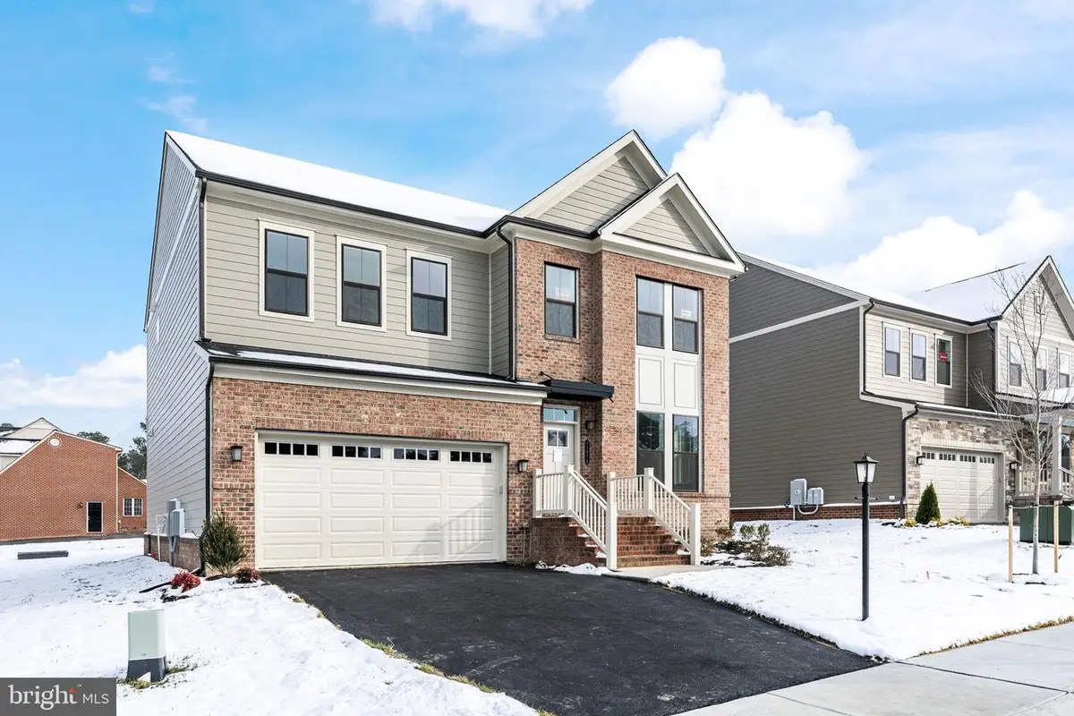 11572 Chapman Mill Dr, Glen Allen, VA 23060 - Image #1