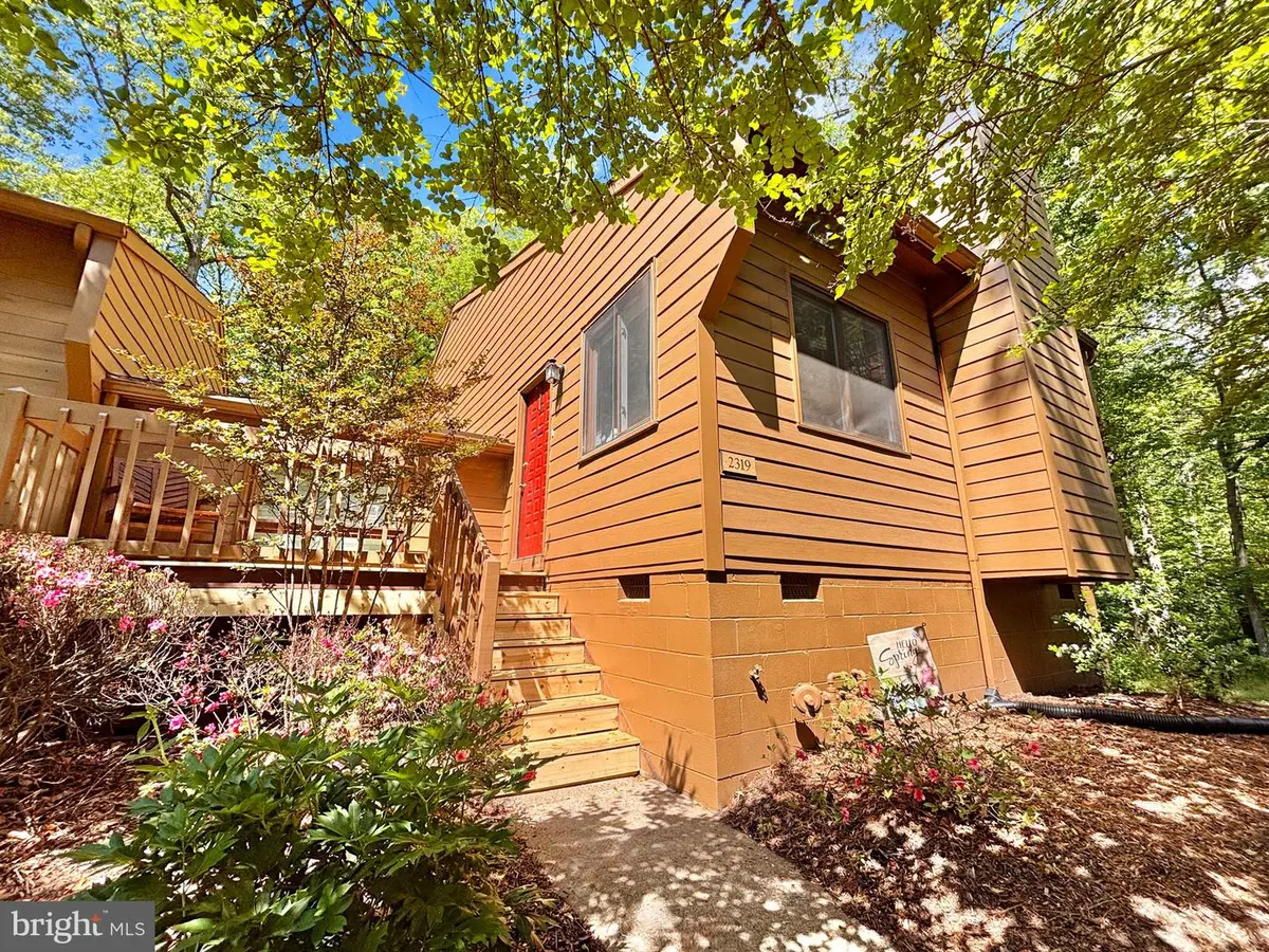 2319 Rocky Point Pkwy, Henrico, VA 23238 - #1