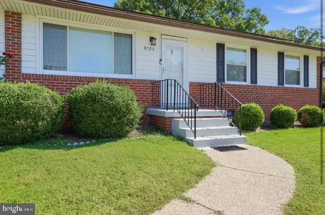 9723 Stockbridge Dr, Henrico, VA 23228 - #2