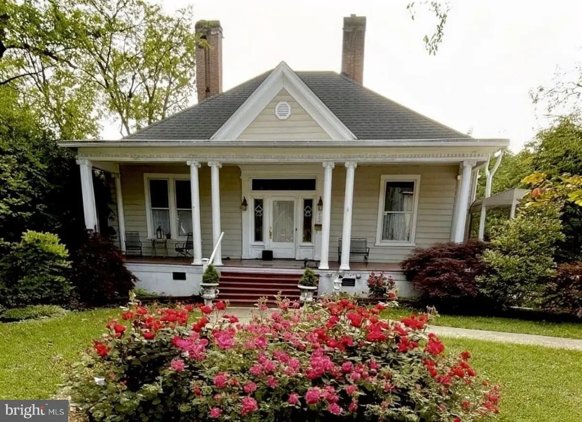 804 Grove Ave, South Boston, VA 24592 - #1