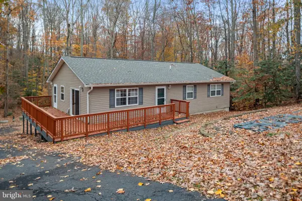 7224 Washington Dr, KING GEORGE, VA 22485