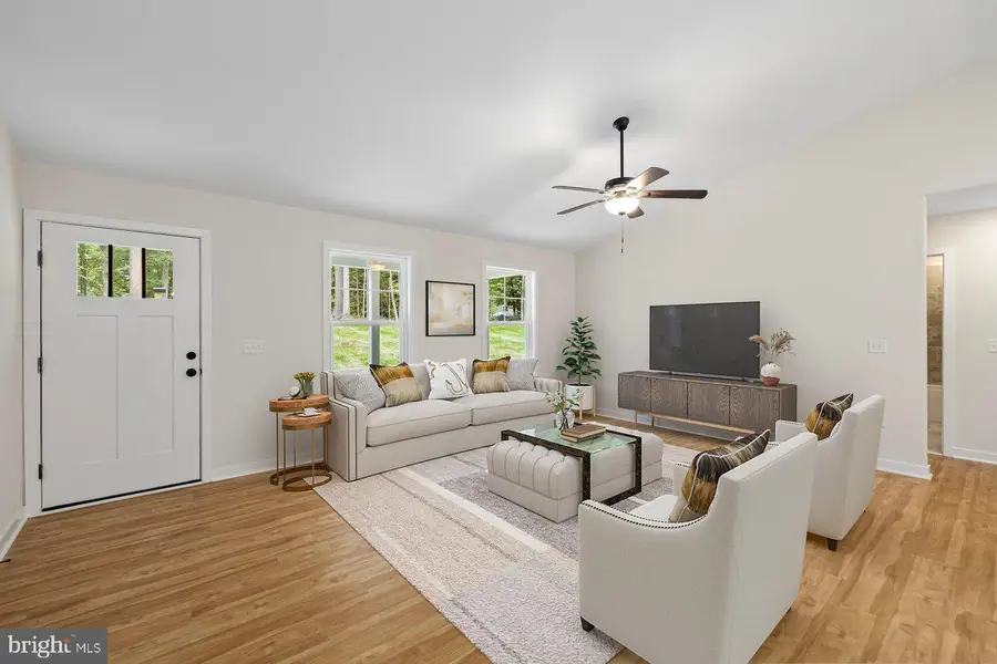 10397 Johnson Dr, King George, VA 22485 - #3