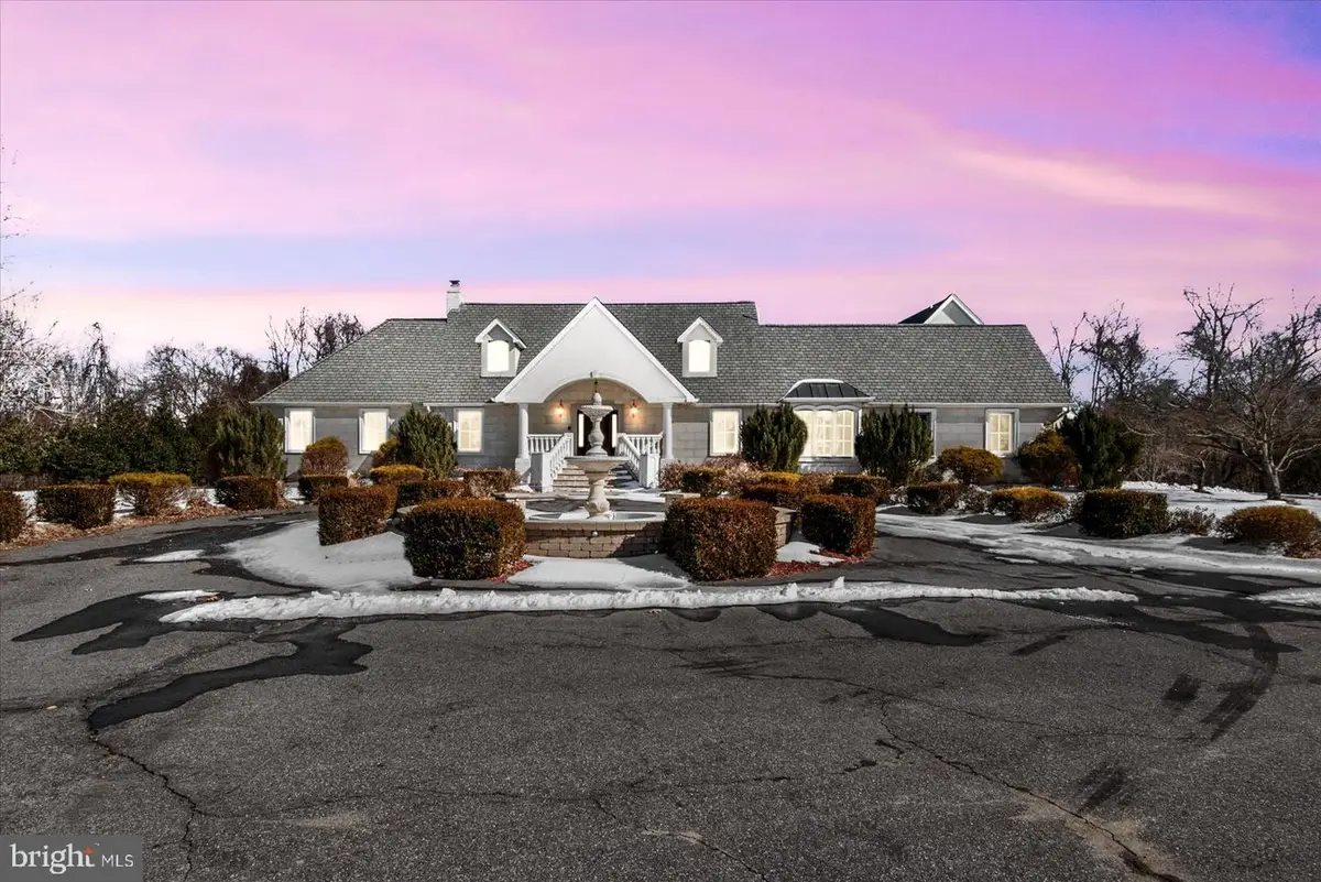 8071 Windsor Dr, King George, VA 22485 - #1