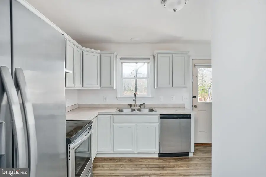 11019 Cozy Ct, King George, VA 22485 - Image #2