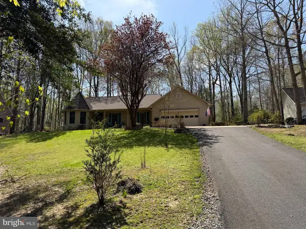 7370 Washington Dr, KING GEORGE, VA 22485