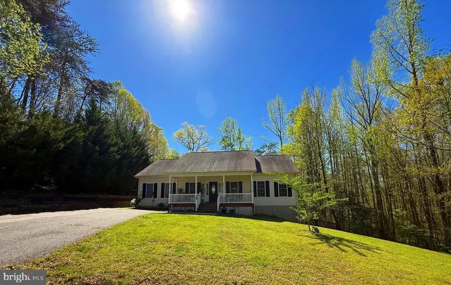 7386 Monroe Dr, King George, VA 22485 - #2