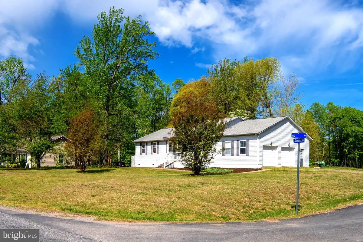 8606 Stevenson Dr, King George, VA 22485 - #1