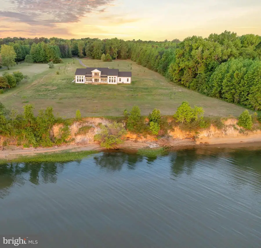 8641 Sandy Beach Ln, King George, VA 22485 - #3