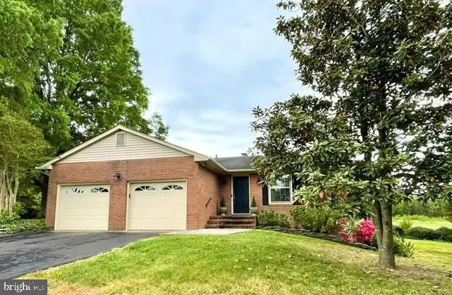 6028 Saint Pauls Rd, King George, VA 22485 - #1