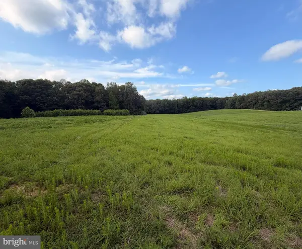 Canterbury Loop, KING GEORGE, VA 22485