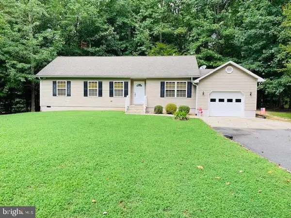 8329 Delegate Dr, KING GEORGE, VA 22485