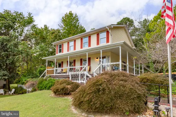 9952 Francis Folsom Dr, KING GEORGE, VA 22485