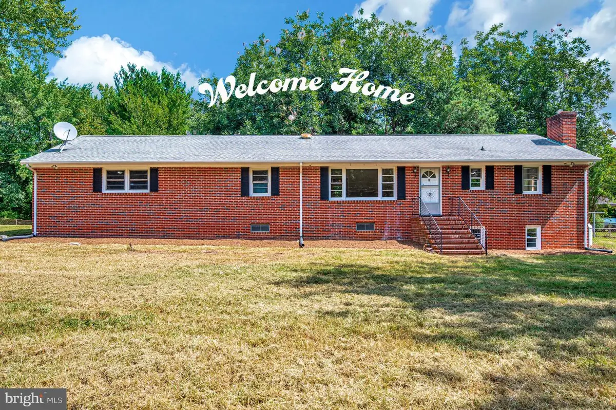 8434 Pine Tree Ln, King George, VA 22485 - #1