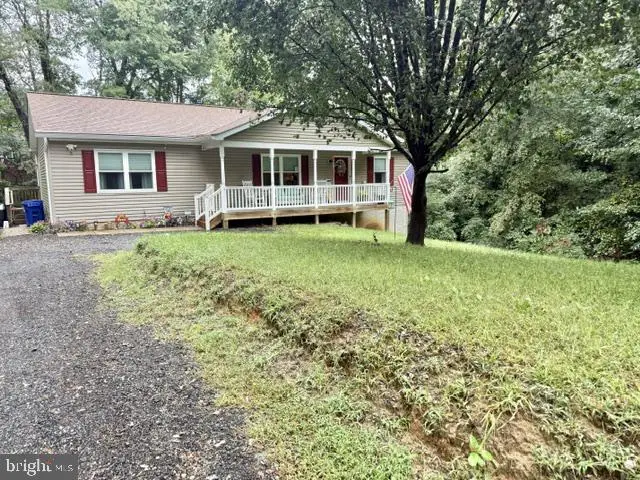 10231 Roosevelt Ln, King George, VA 22485 - #3