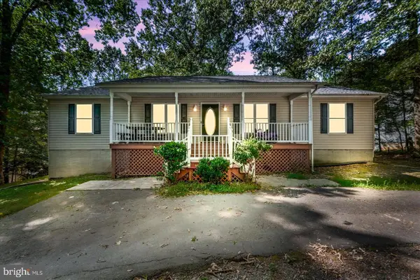 7462 Buchanan Dr, KING GEORGE, VA 22485