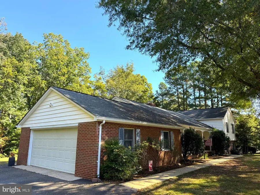 5381 Strawberry Ln, King George, VA 22485 - #3