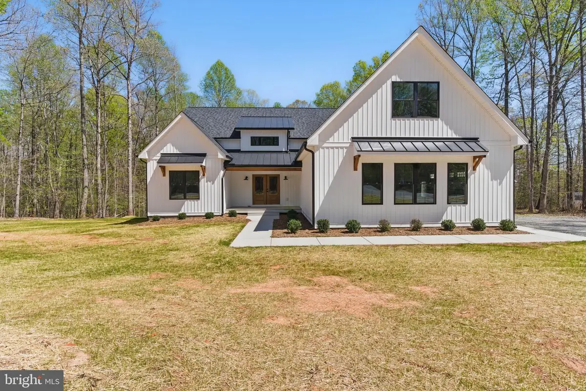 86 Promise Ln, Bumpass, VA 23024 - Image #1