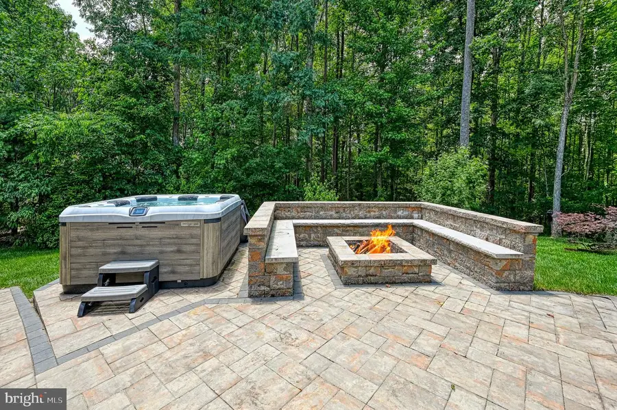 219 Oakwood Dr, Mineral, VA 23117 - Image #2