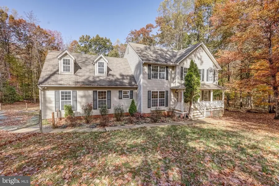 406 Saint Ivy Ave, Troy, VA 22974 - Image #3