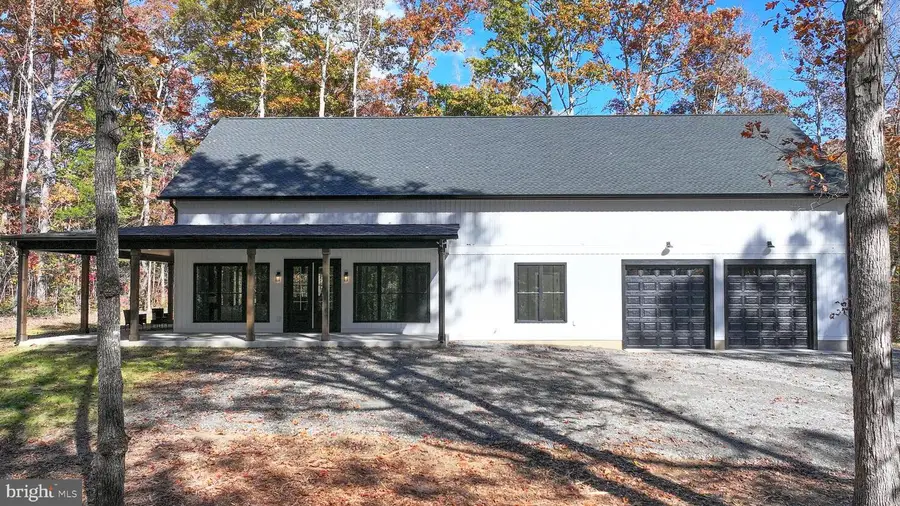 375 Equestrian Landing Trl, Bumpass, VA 23024 - Image #2