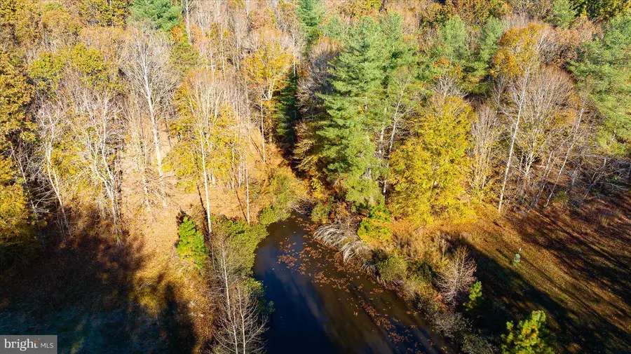 102 Oakmont Dr, Gordonsville, VA 22942 - Image #3