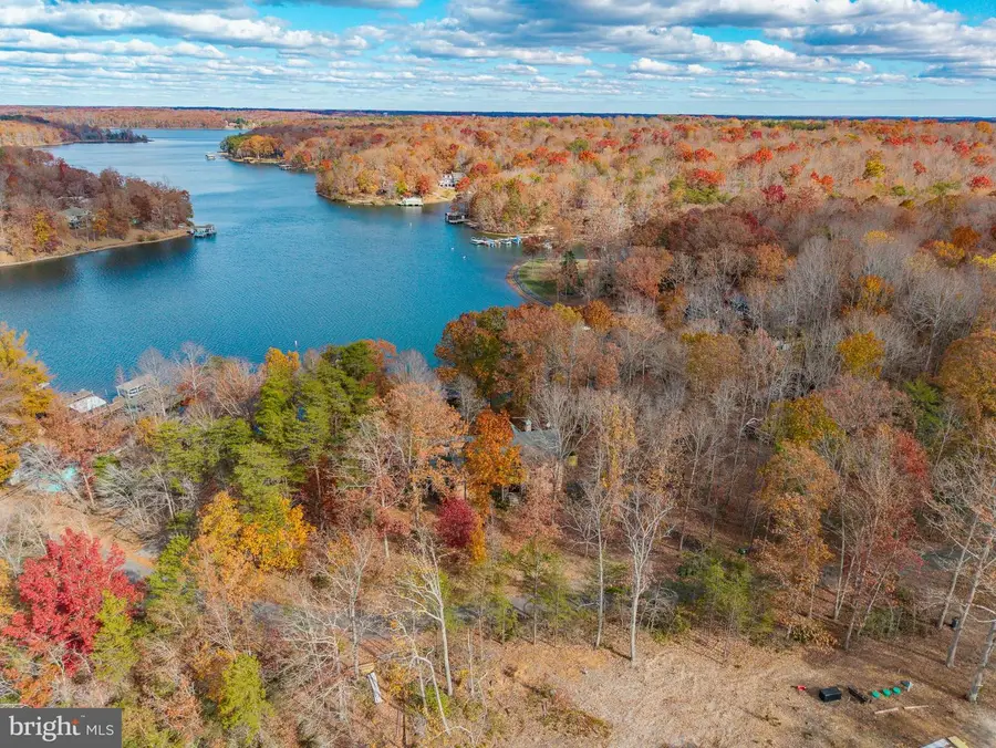 464 Douglas Rd, Mineral, VA 23117 - Image #3