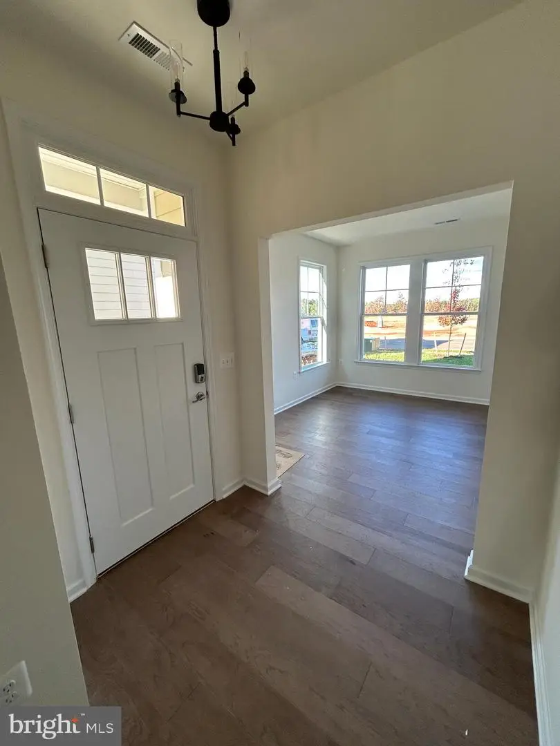 497 Bayberry Ln, Zion Crossroads, VA 22942 - Image #2