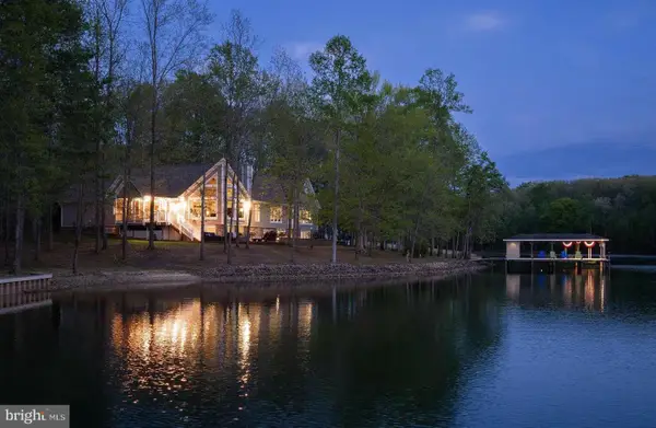 232 Raven Rd, BUMPASS, VA 23024