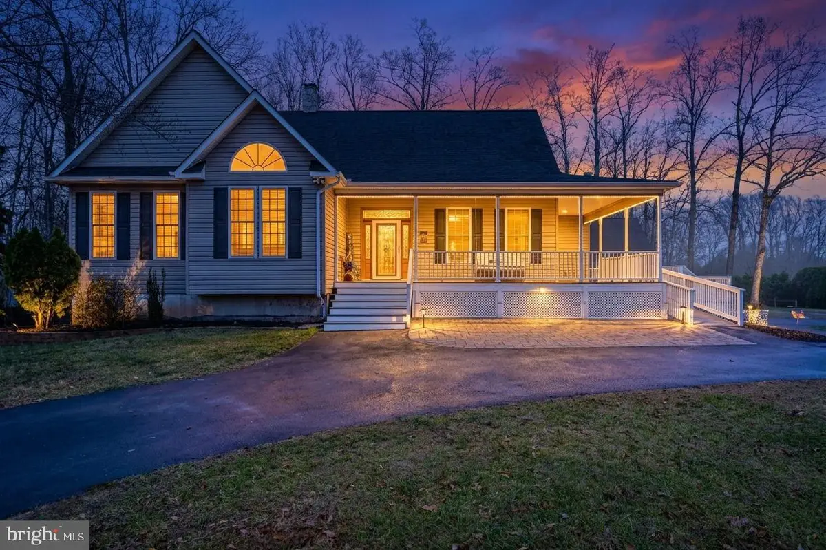 25 Tara Woods Dr, Bumpass, VA 23024 - #1