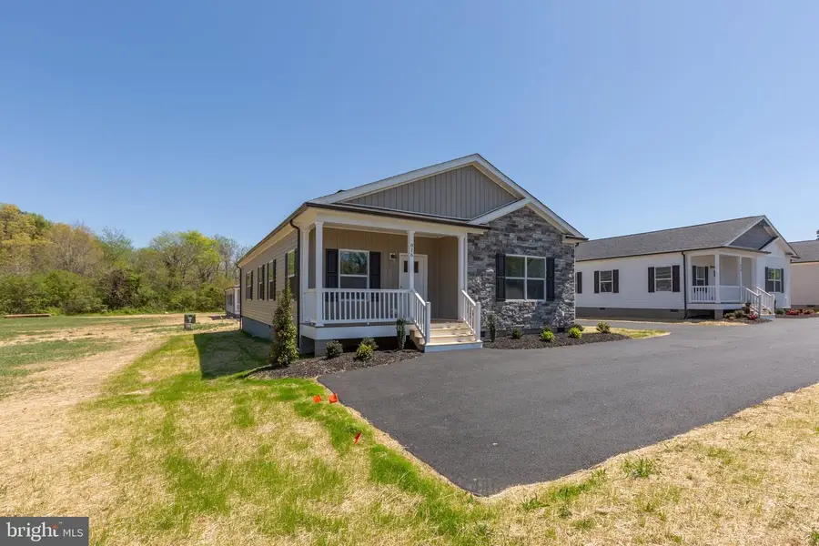 816 Mineral Ave, Mineral, VA 23117 - #3