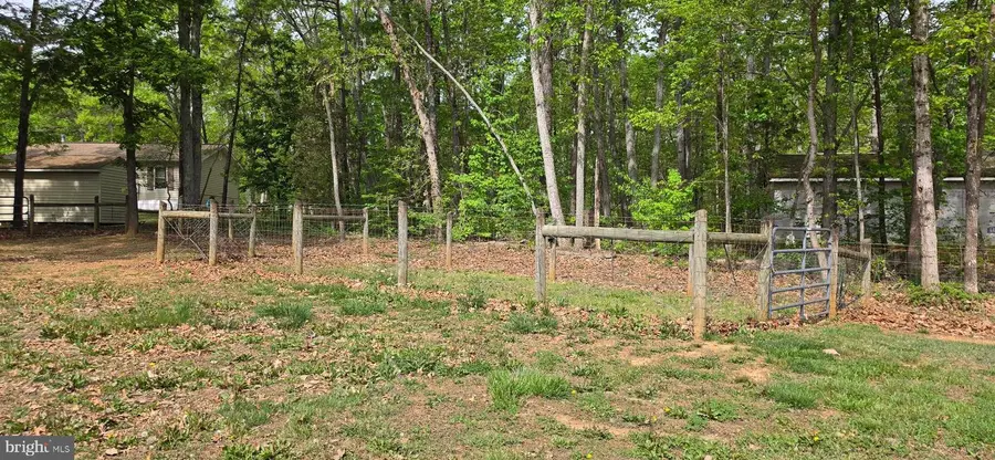 1271 Doctors Rd, Louisa, VA 23093 - #2