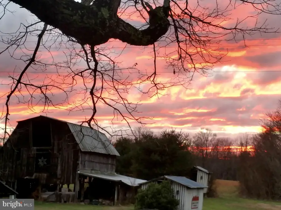 1311 Borden Rd, Bumpass, VA 23024 - #2