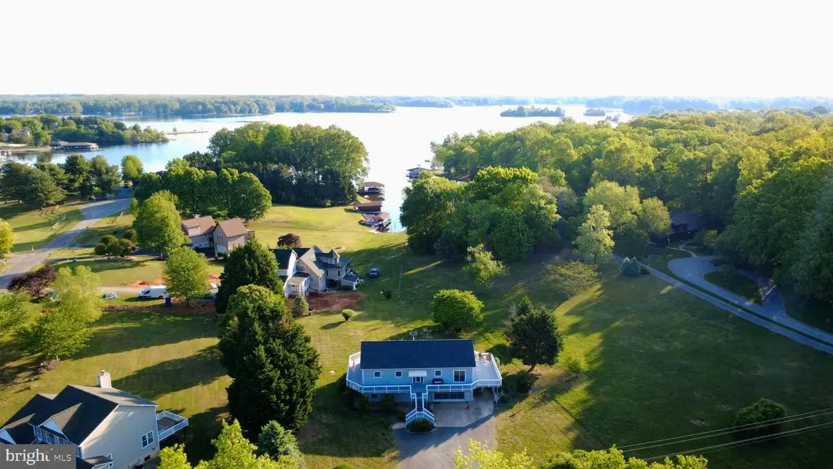 191 Burruss Mill Rd, Bumpass, VA 23024 - #1