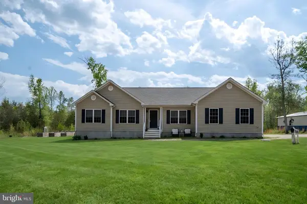 564 Equestrian Landing Trl, BUMPASS, VA 23024