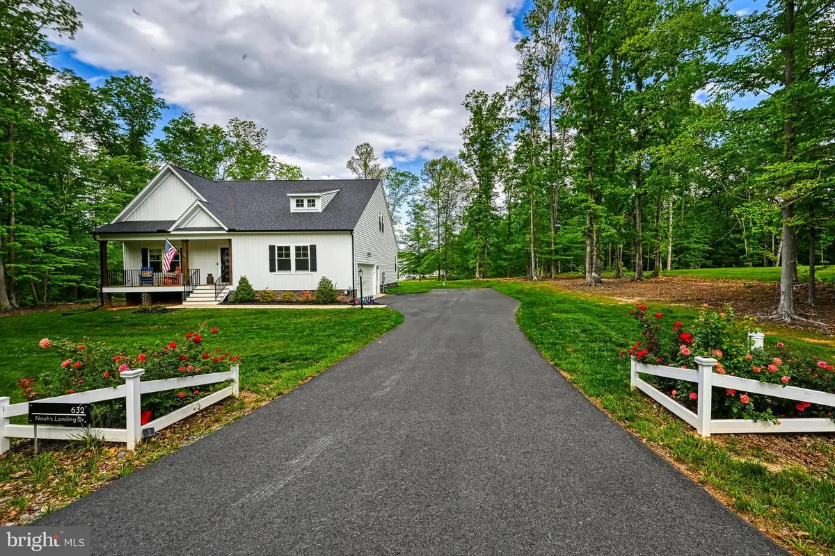 632 Noahs Landing Dr, Bumpass, VA 23024 - #1