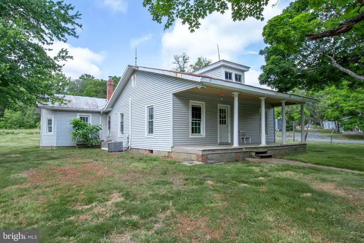 198 Mt Hope Church, Bumpass, VA 23024 - #1